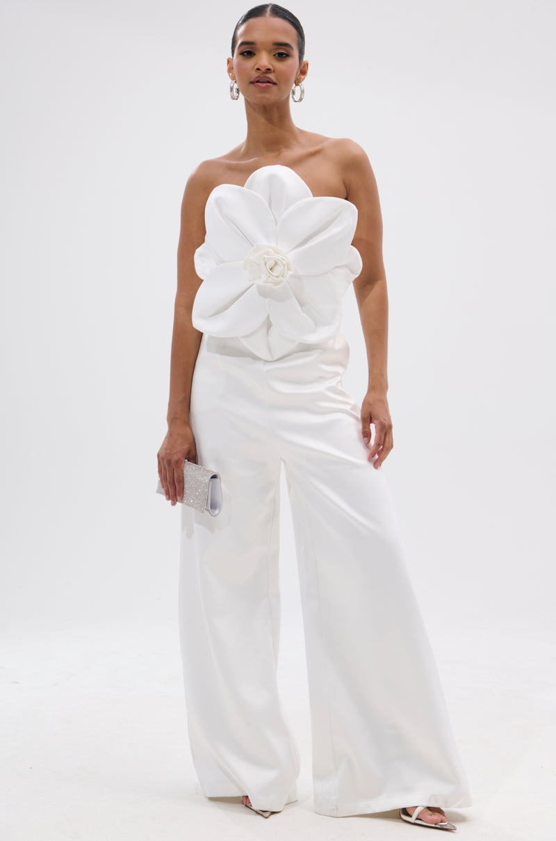 SUMMER BLOOMS WIDE LEG JUMPSUIT IN WHITE