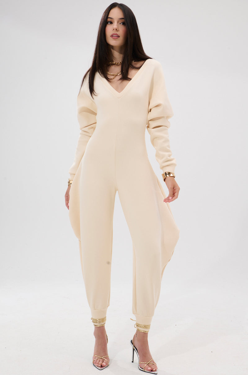 COMFY COZY SWEATSHIRT JUMPSUIT IN BONE
