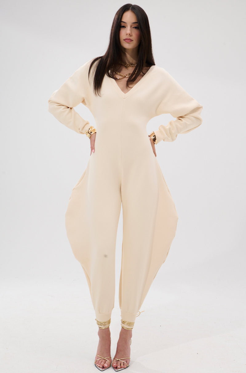 COMFY COZY SWEATSHIRT JUMPSUIT IN BONE