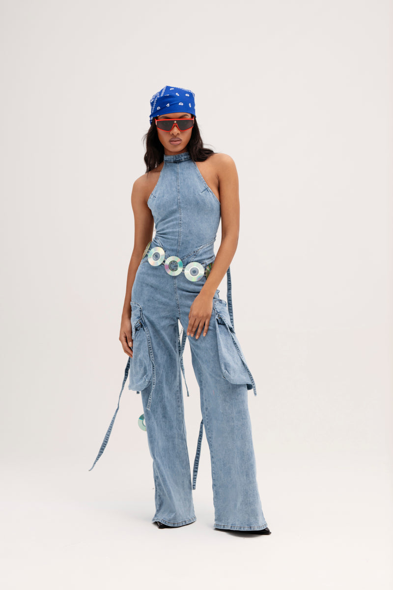 DON'T YOU DARE DENIM JUMPSUIT IN BLUE