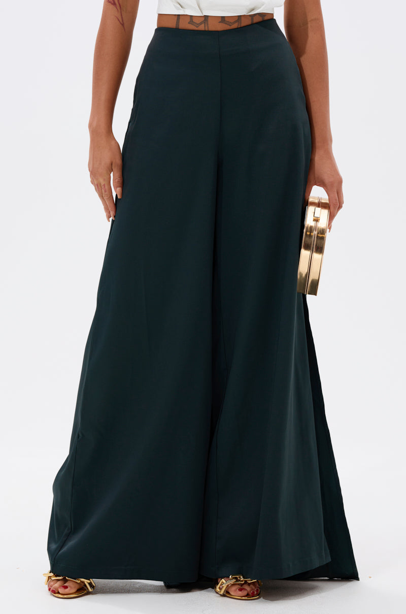 LOOK AT ME GO TROUSER WITH TAIL