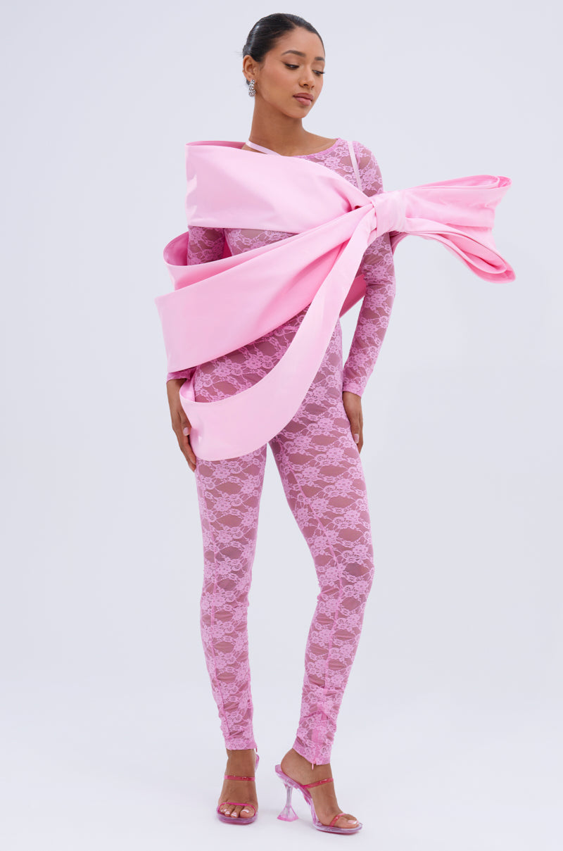 FROM DAY TO NIGHT LACE JUMPSUIT IN LIGHT PINK