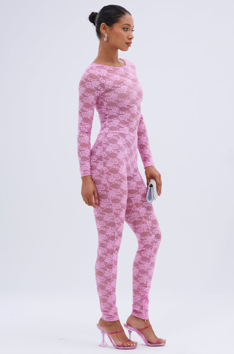 FROM DAY TO NIGHT LACE JUMPSUIT IN LIGHT PINK