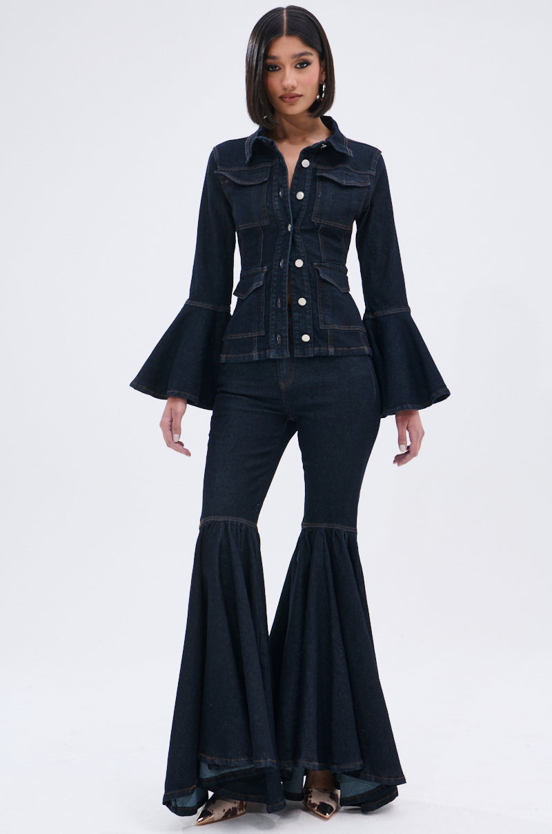 LIVIN' EXTRA FLARE SLEEVE DENIM BUTTON DOWN