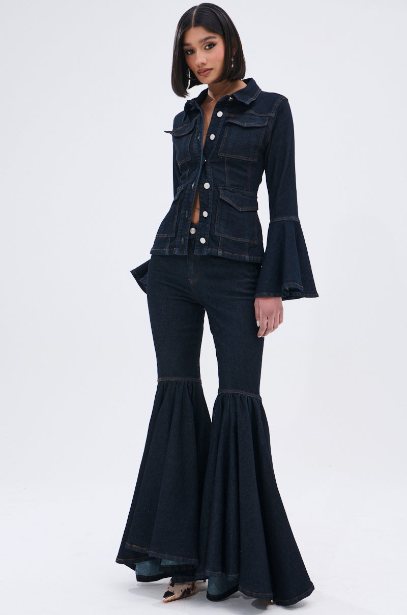 LIVIN' EXTRA FLARE SLEEVE DENIM BUTTON DOWN
