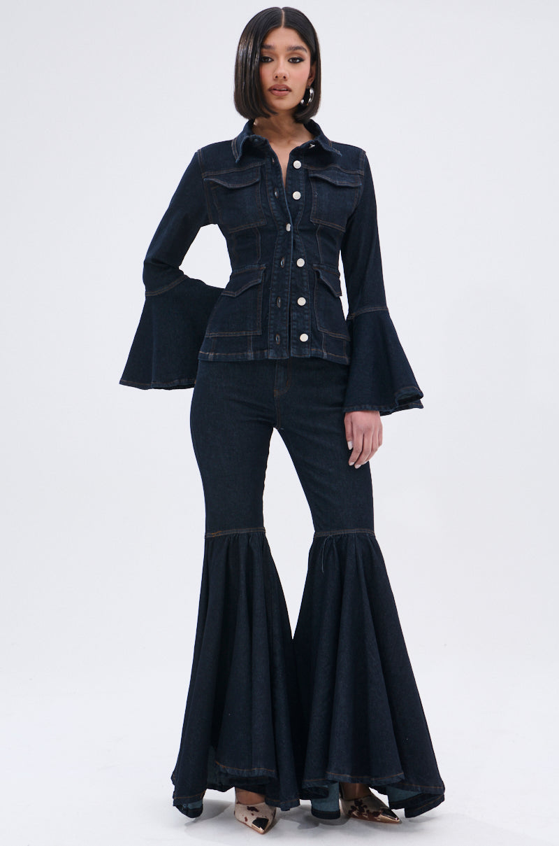 EVERYDAY LIVIN' DENIM SUPER FLARE LEG PANT