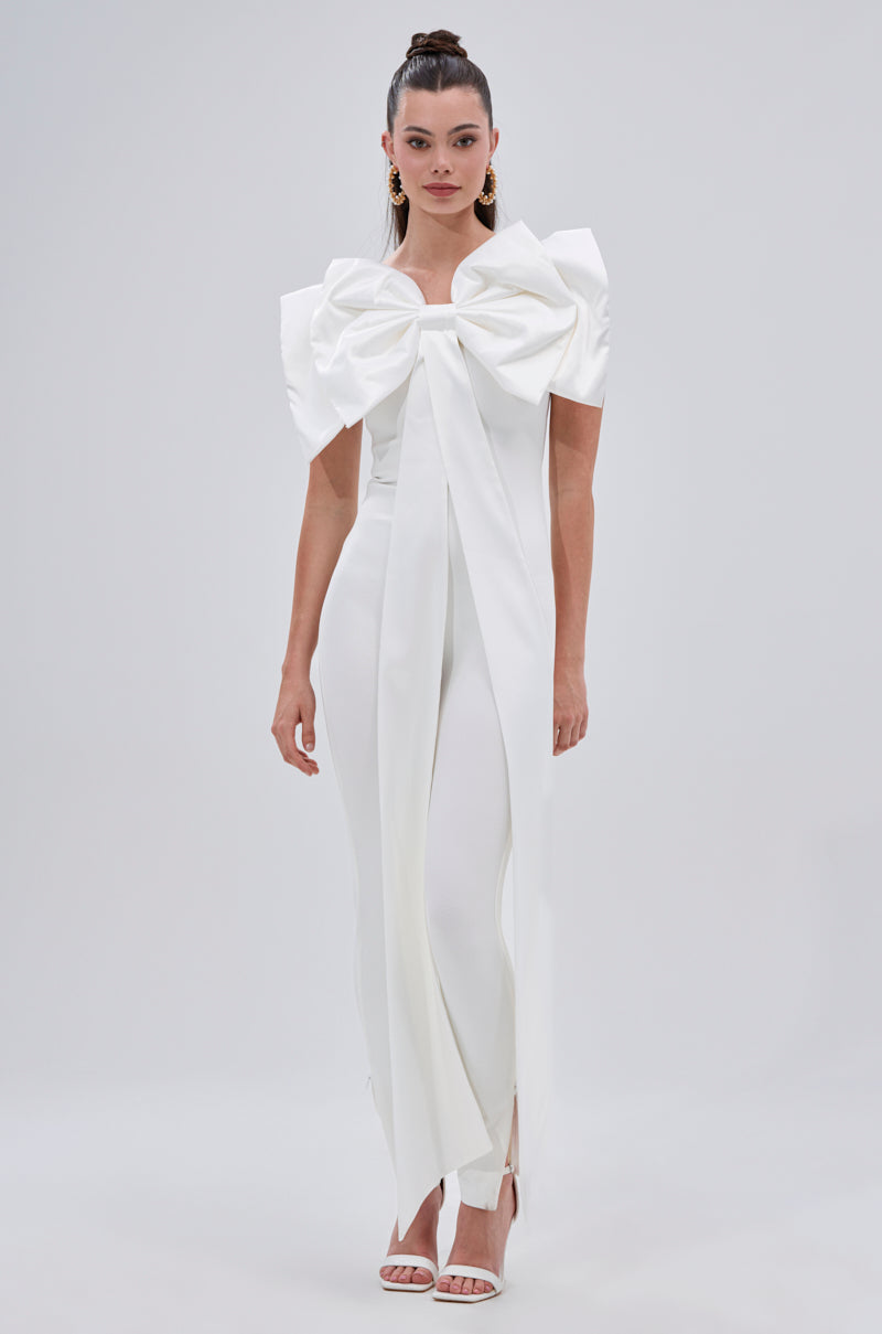 I'M THE GIFT VELVET JUMPSUIT WITH A BOW