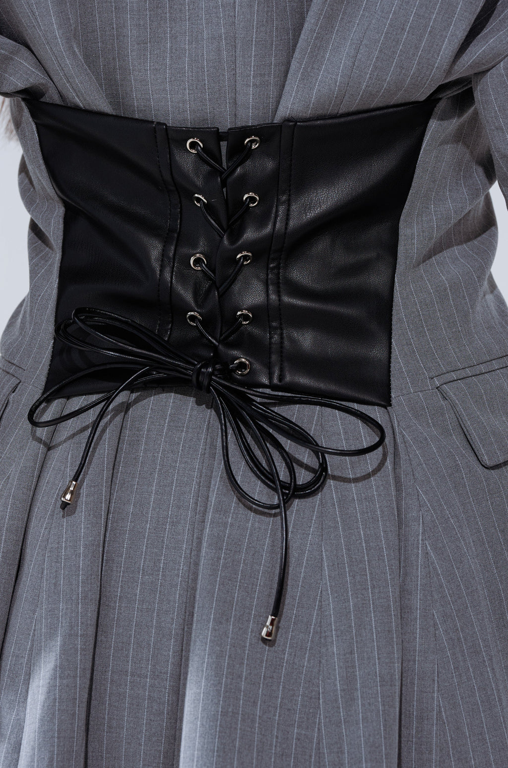 BUSINESS MEETING CHIC BLAZER DRESS AND LEG WARMER SET IN GREY