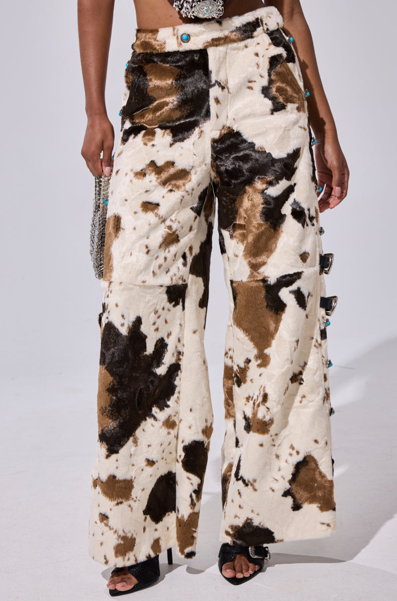 HIGHLAND COW FAUX FUR PANT
