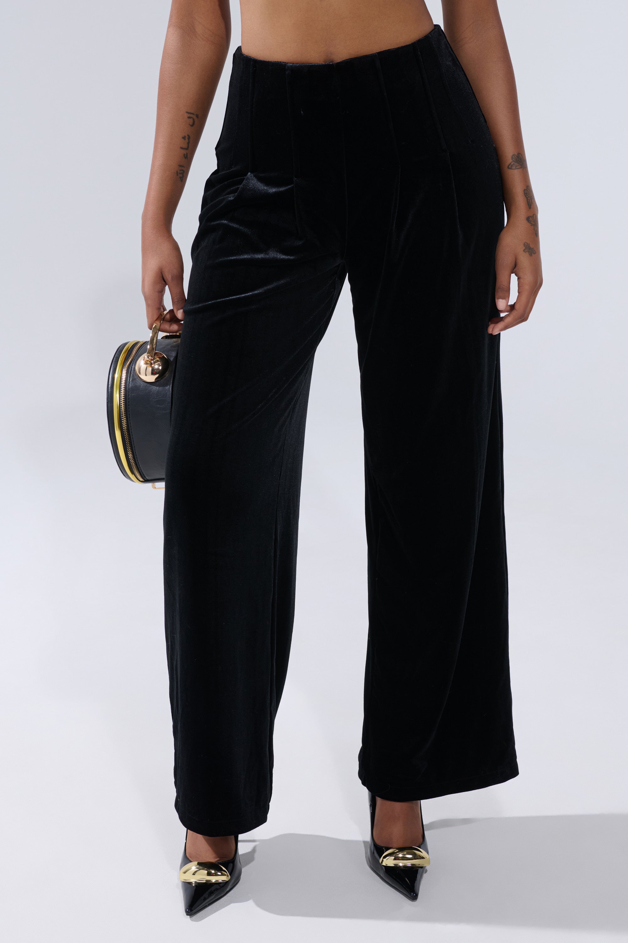 SHOW ME IT VELVET TROUSER