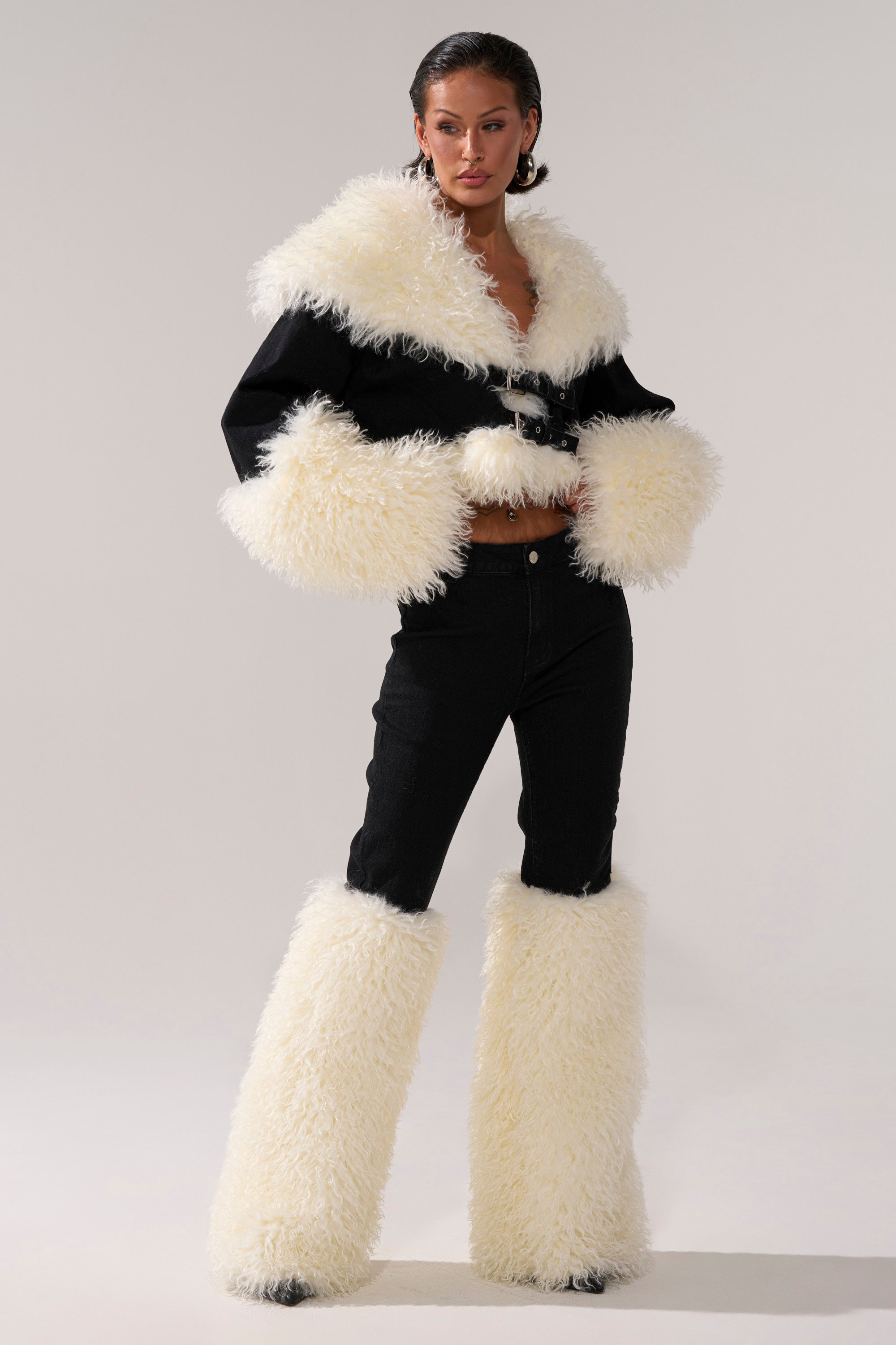 SITTING PRETTY FUR TRIM DENIM JACKET