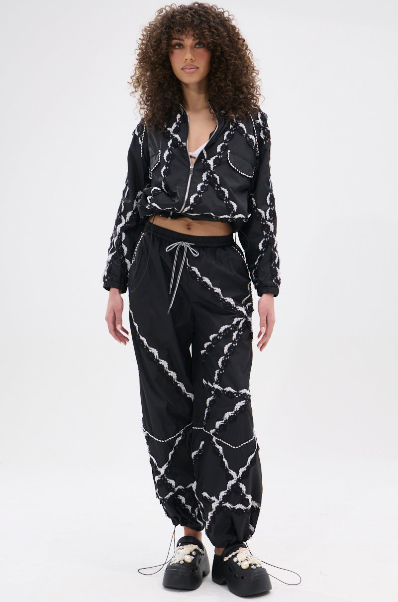 STRIKE OUT LACE TRIM JOGGER