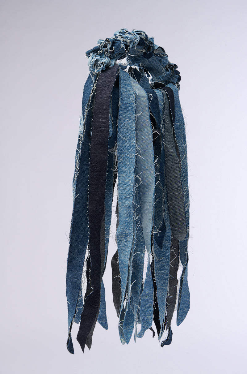 ULTIMATE INSPO SHREDDED DENIM PURSE