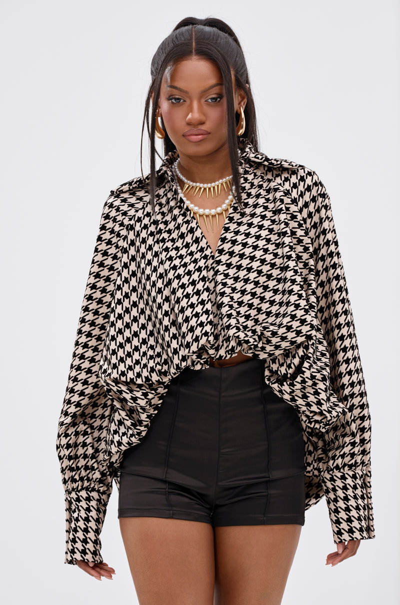 I KNOW WHAT I WANT HOUNDSTOOTH BLOUSE TOP