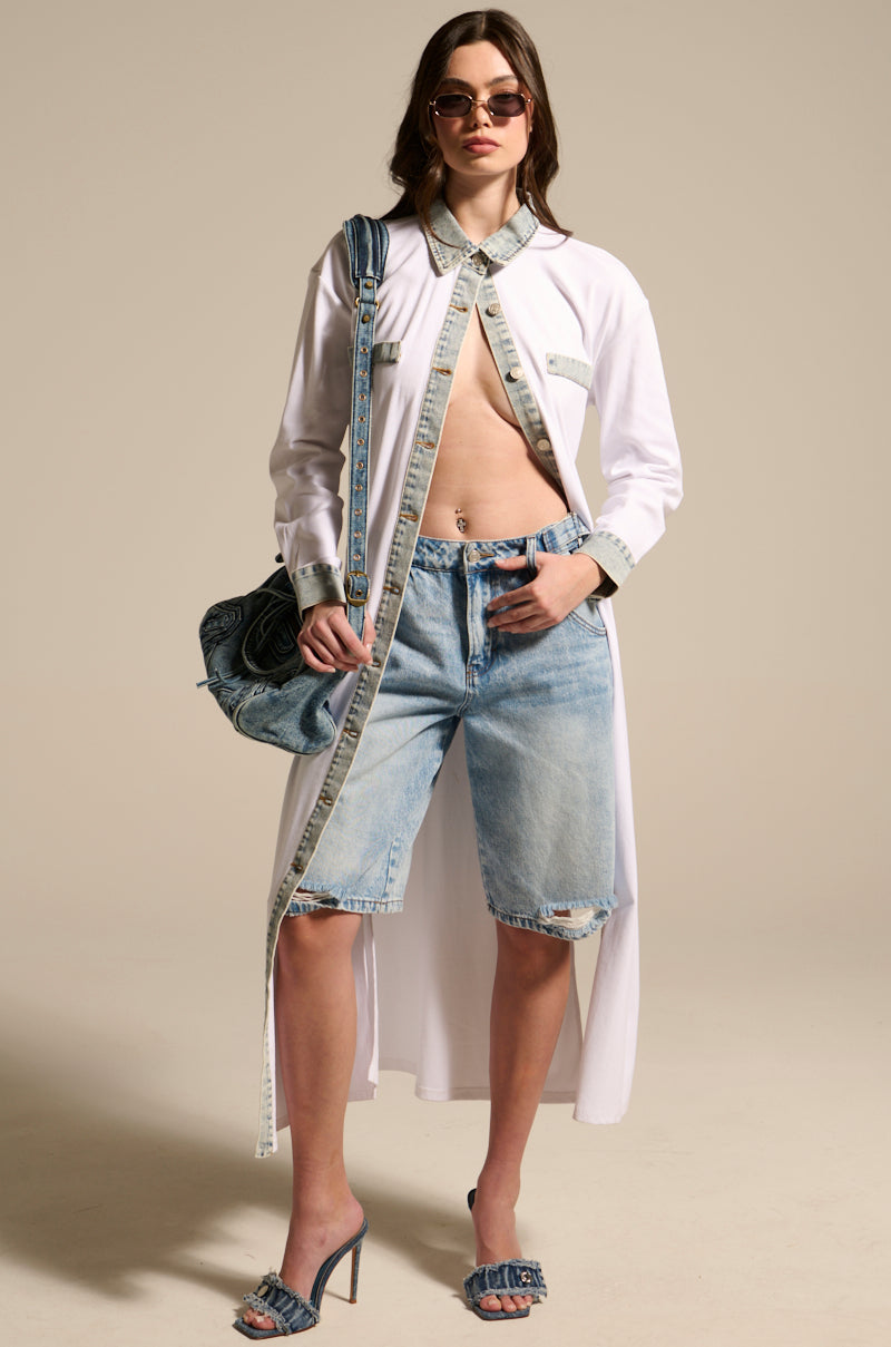 LEILA OVERSIZED WHITE MULTI BUTTON UP