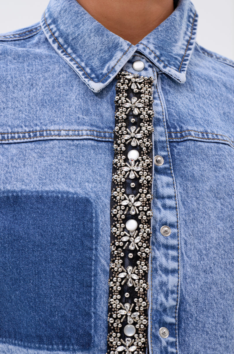 ELEVATED DENIM BUTTON DOWN