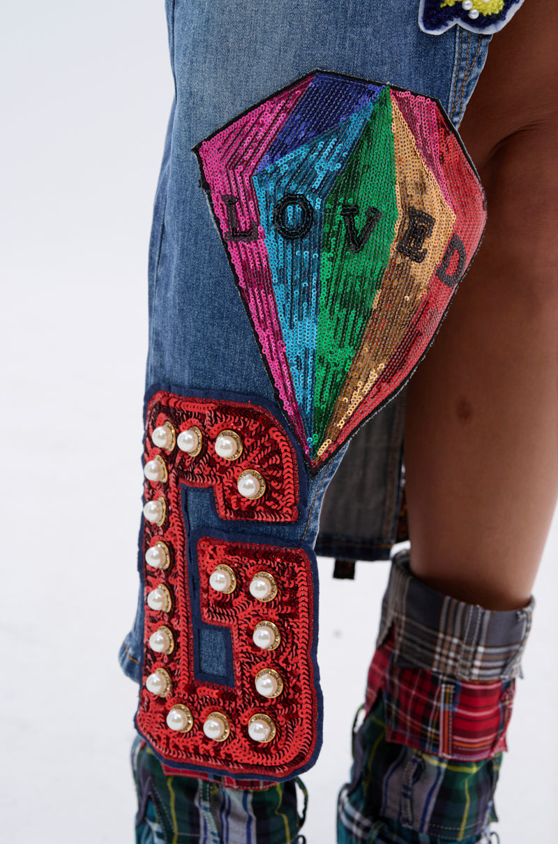 VARSITY SQUAD DENIM GRAPHIC MIDI SKIRT