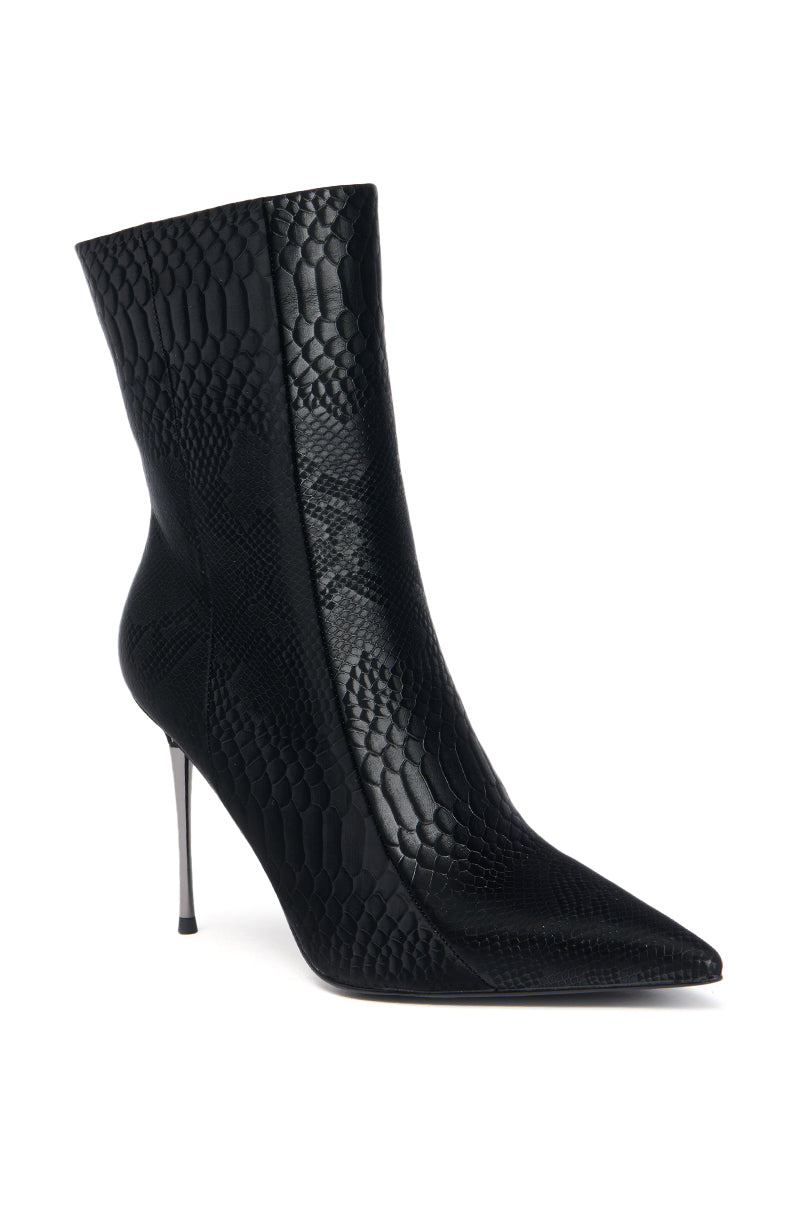 AZALEA WANG CALEAN BLACK METAL STILETTO HEEL BOOTIE