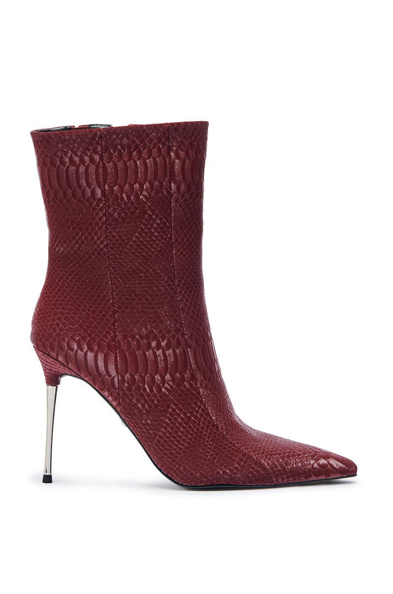 AZALEA WANG CALEAN BURGUNDY BOOTIE