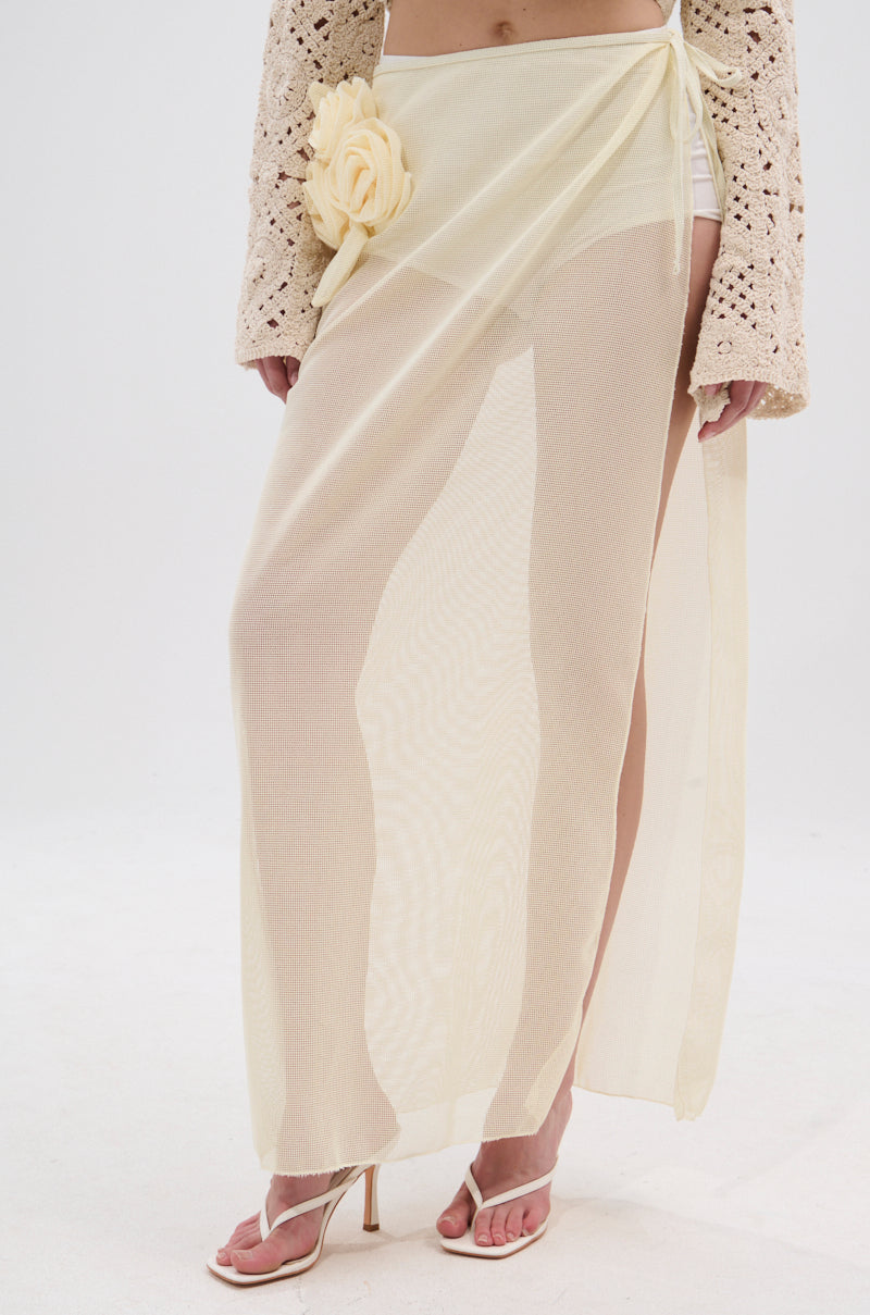 CROCHET BEAUTY COVER UP SKIRT