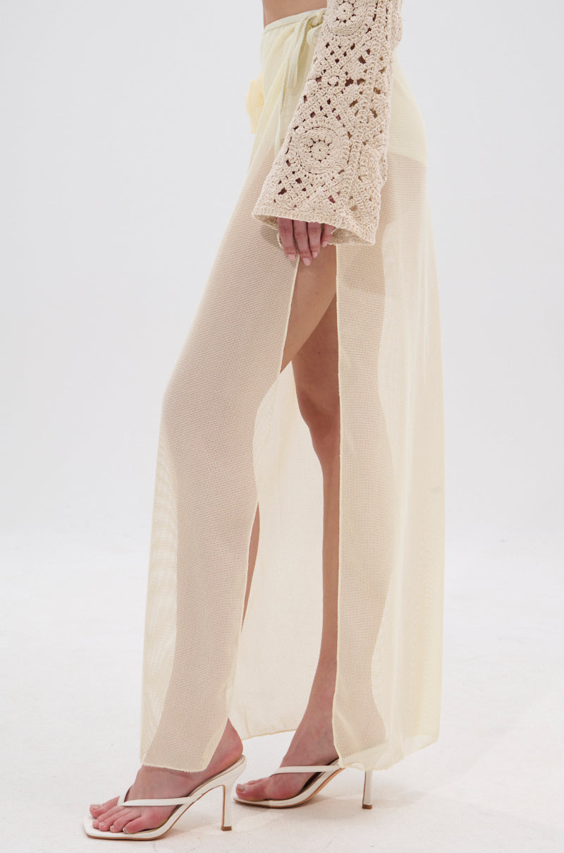 CROCHET BEAUTY COVER UP SKIRT