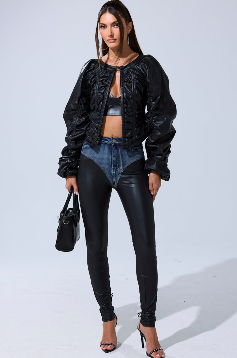 TURN AROUND CONTOUR SKINNY DENIM