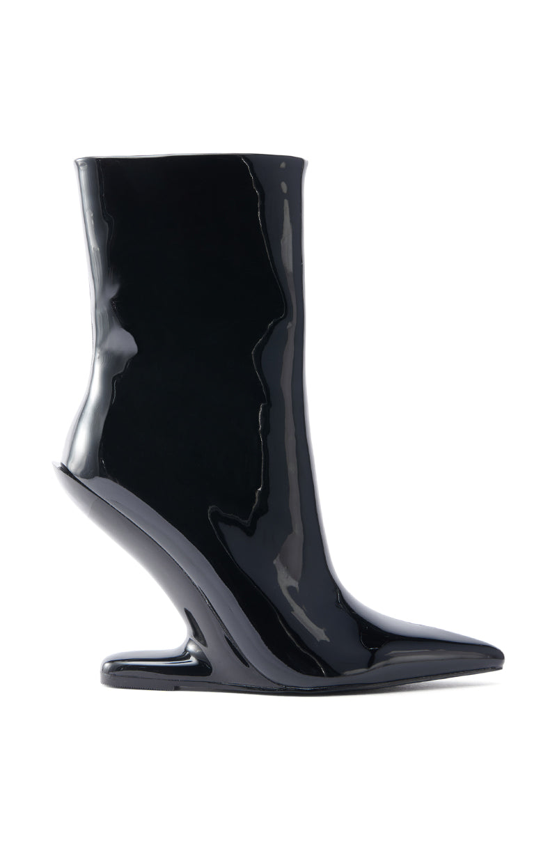 AZALEA WANG GLACIELLE PATENT BLACK WEDGE BOOTIE