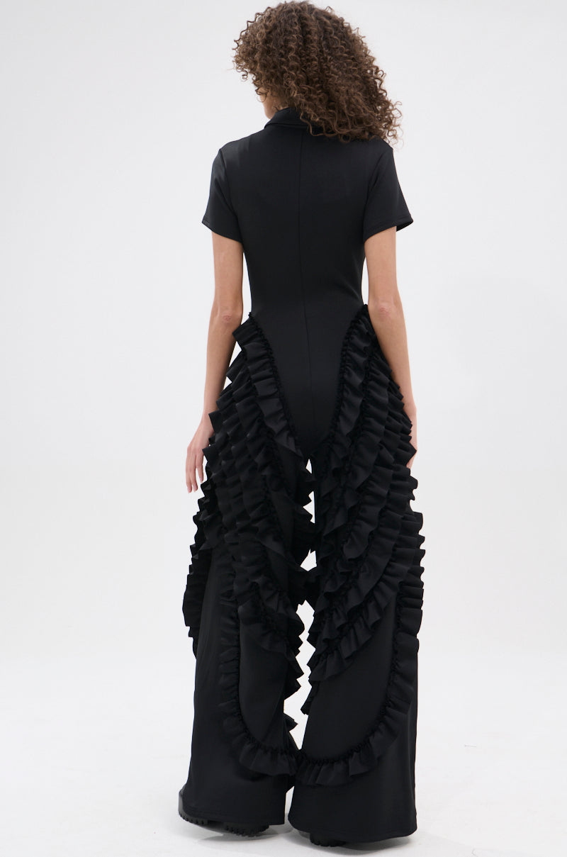LEAVE IT RUFFLED JUMPSUIT IN BLACK