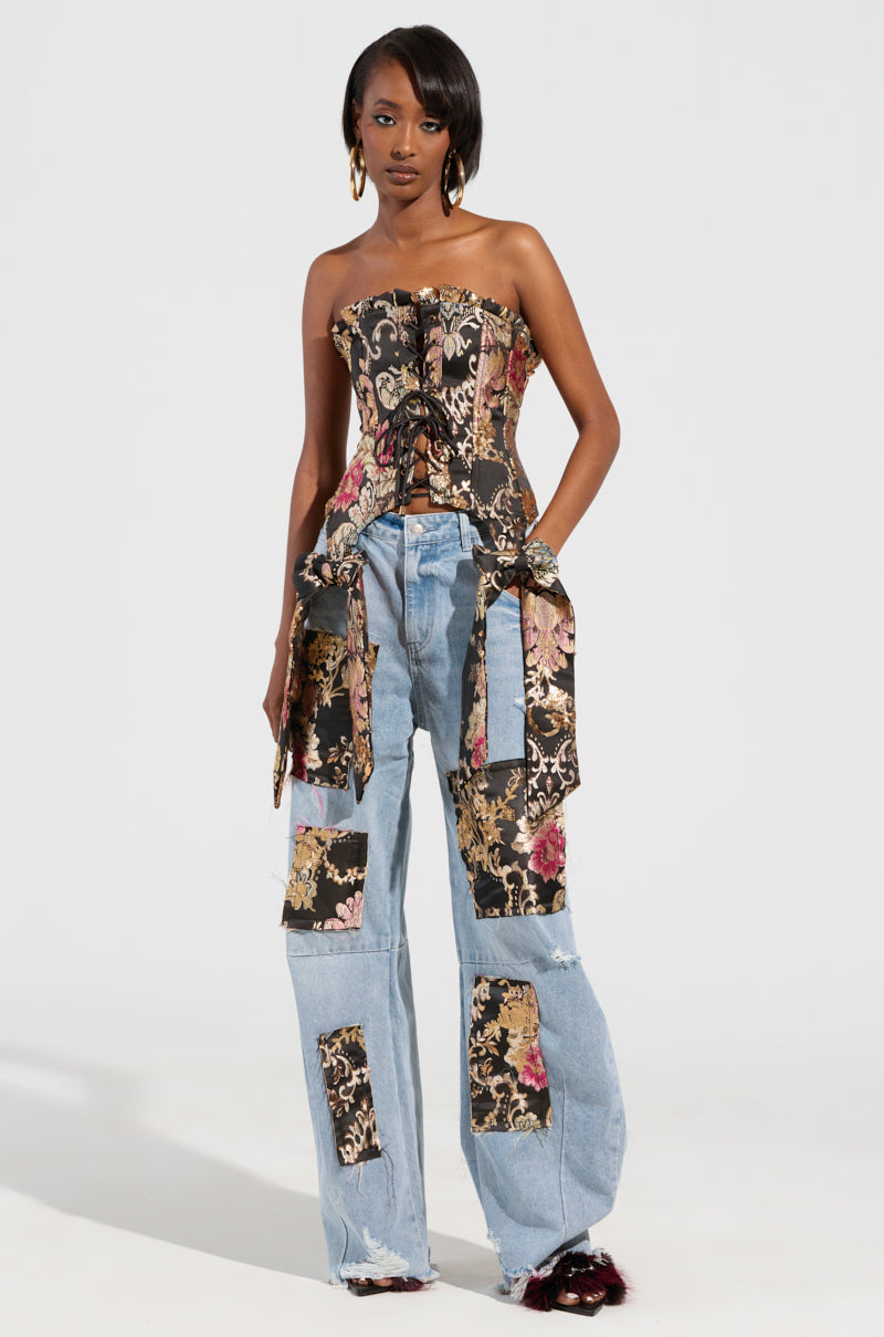 QUEENDOM BROCADE PATCH RELAXED DENIM