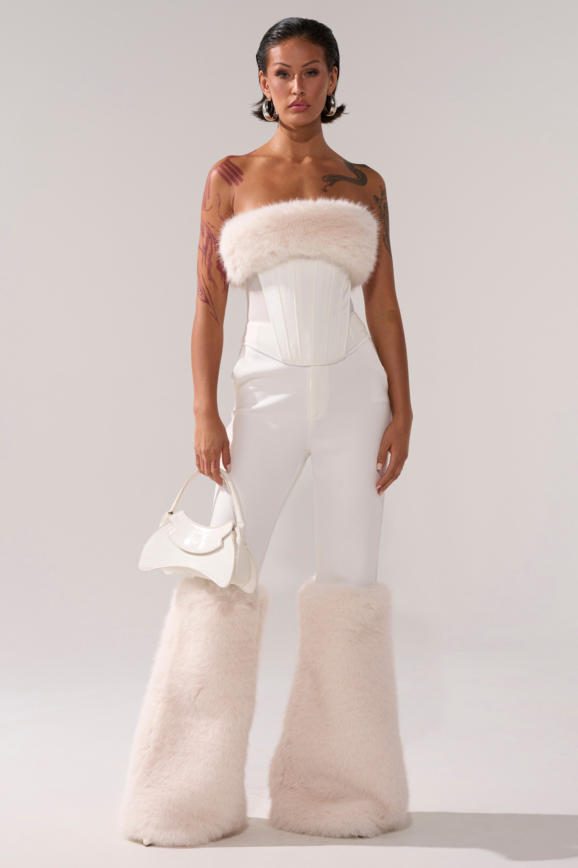 SNOW BUNNY CORSET WITH FUR
