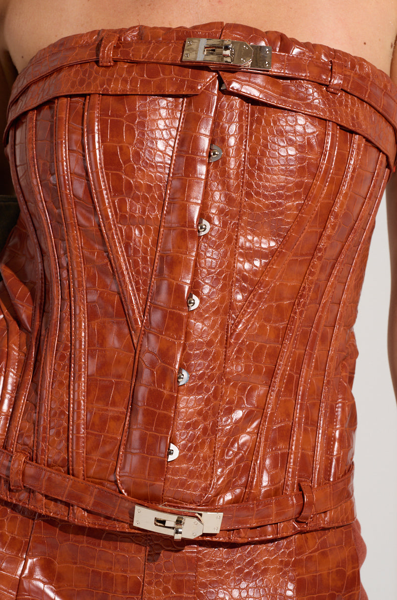 YOU ALREADY KNOW CORSET TOP