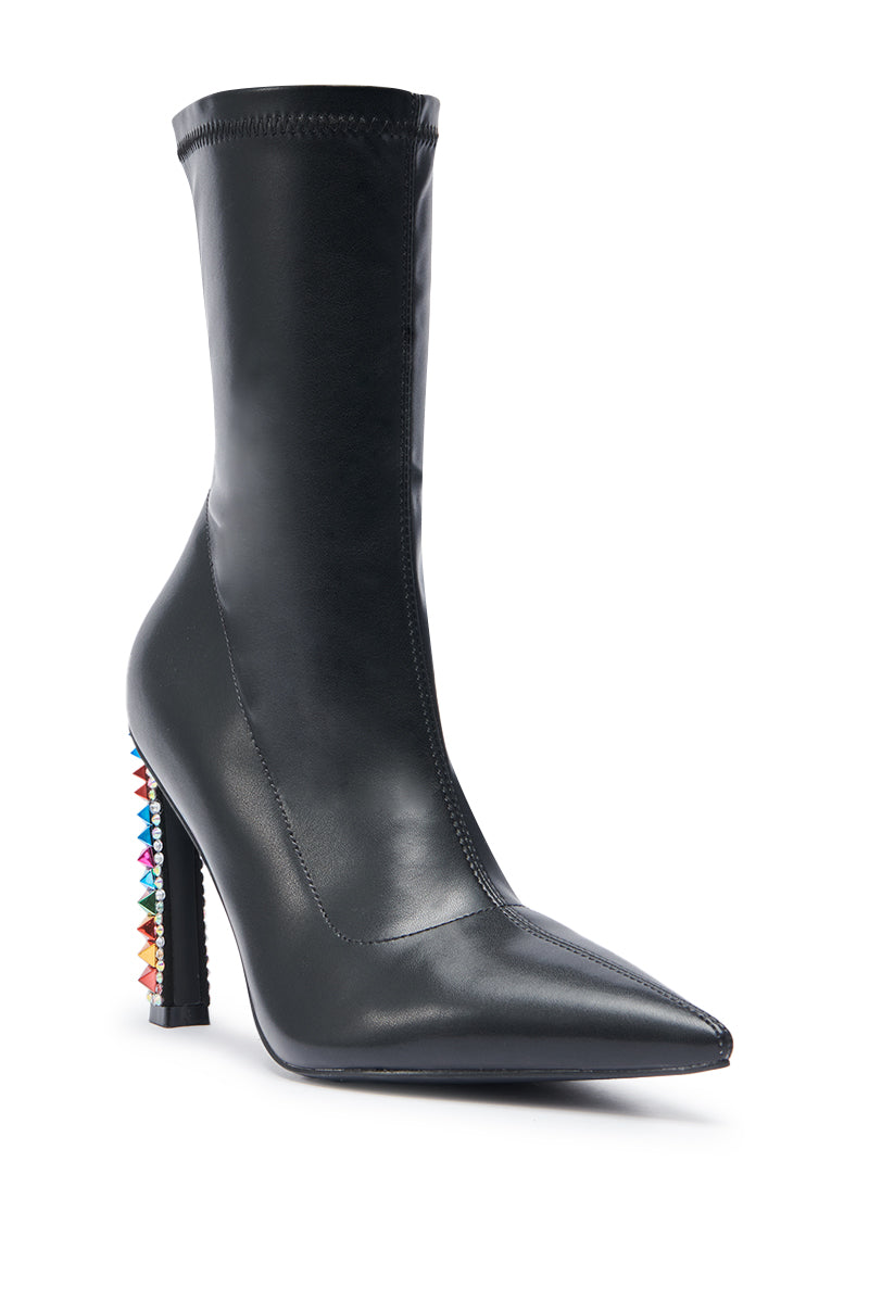 AZALEA WANG GRYFFON BLACK STILETTO BOOTIE