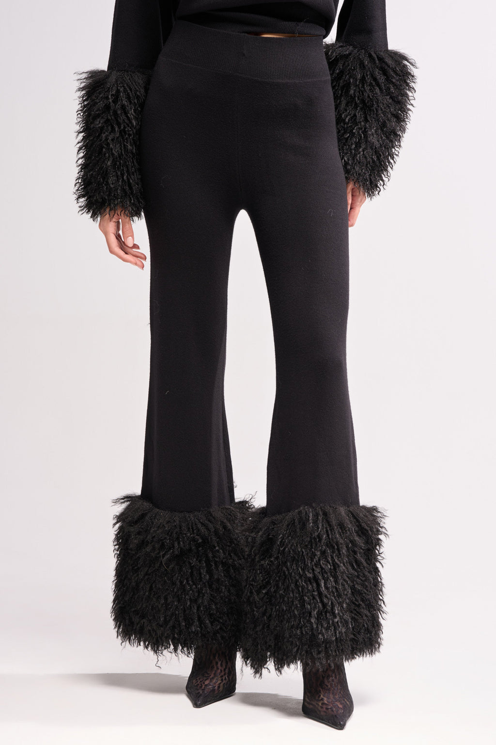 COZY VIBES SWEATER PANT WITH FUR CUFF IN BLACK