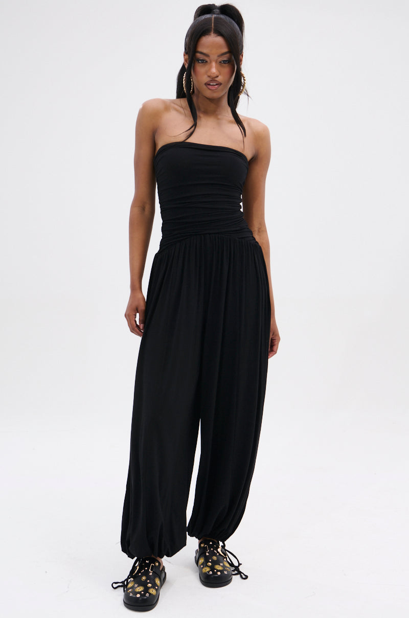 LOVE SONG JUMPSUIT IN BLACK