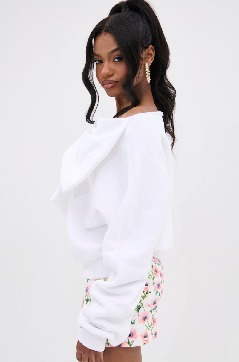 THE BEST BOW SWEATER