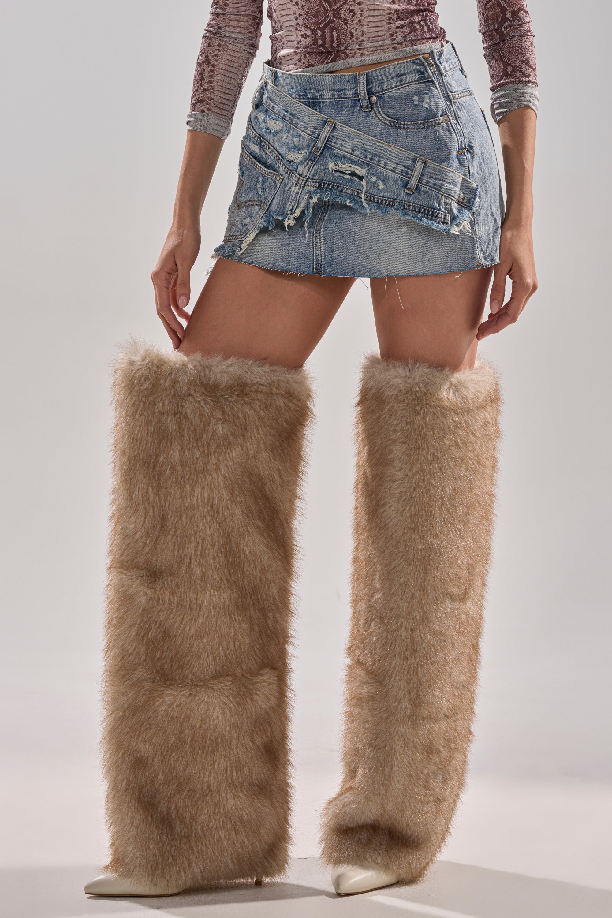 DUMP HIM LOW RISE DENIM MINI SKIRT