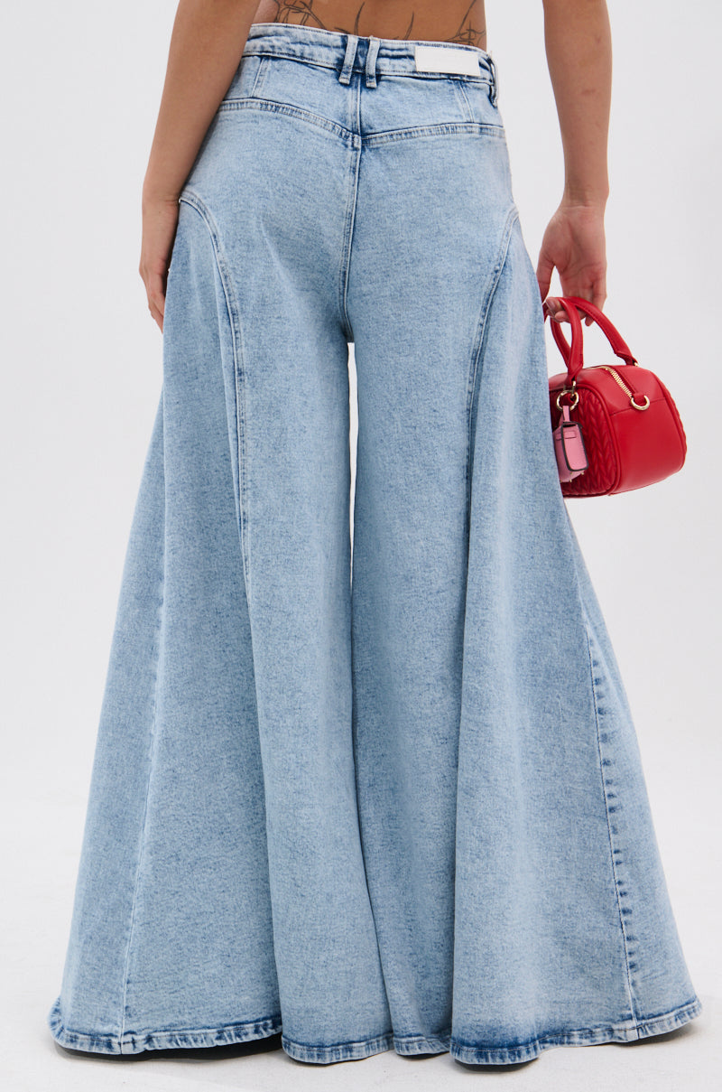 THE BEST ONE YET WIDE LEG DENIM