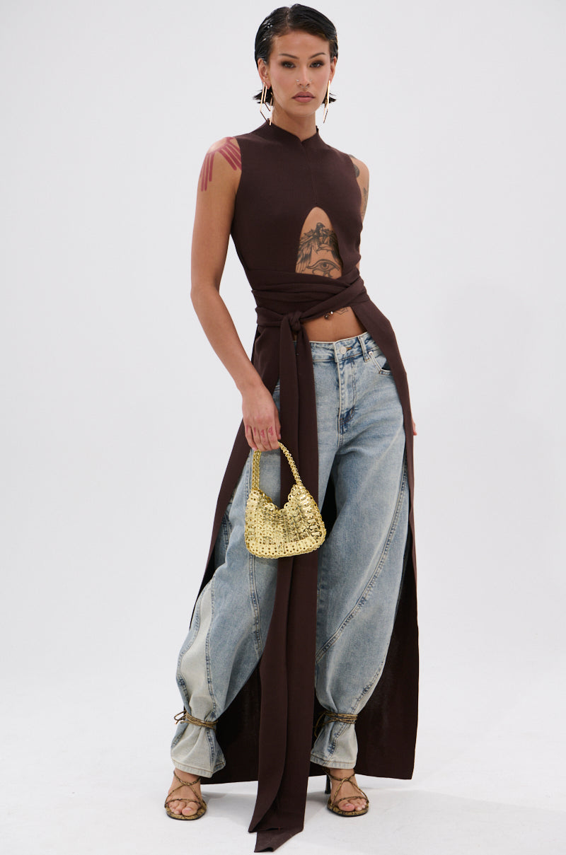 LOTS TO GIVE BARREL JEANS