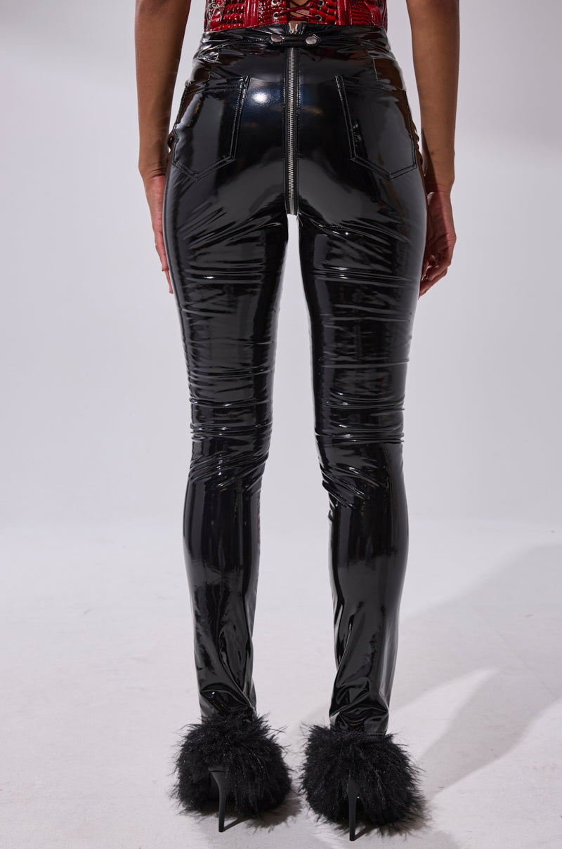 DROP IT LIKE ITS HOT VINYL LEGGING WITH ZIPPER