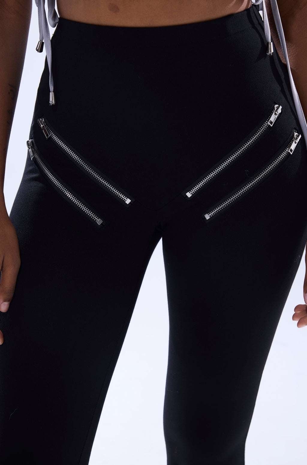 ZIP ME UP SEAMLESS LEGGING