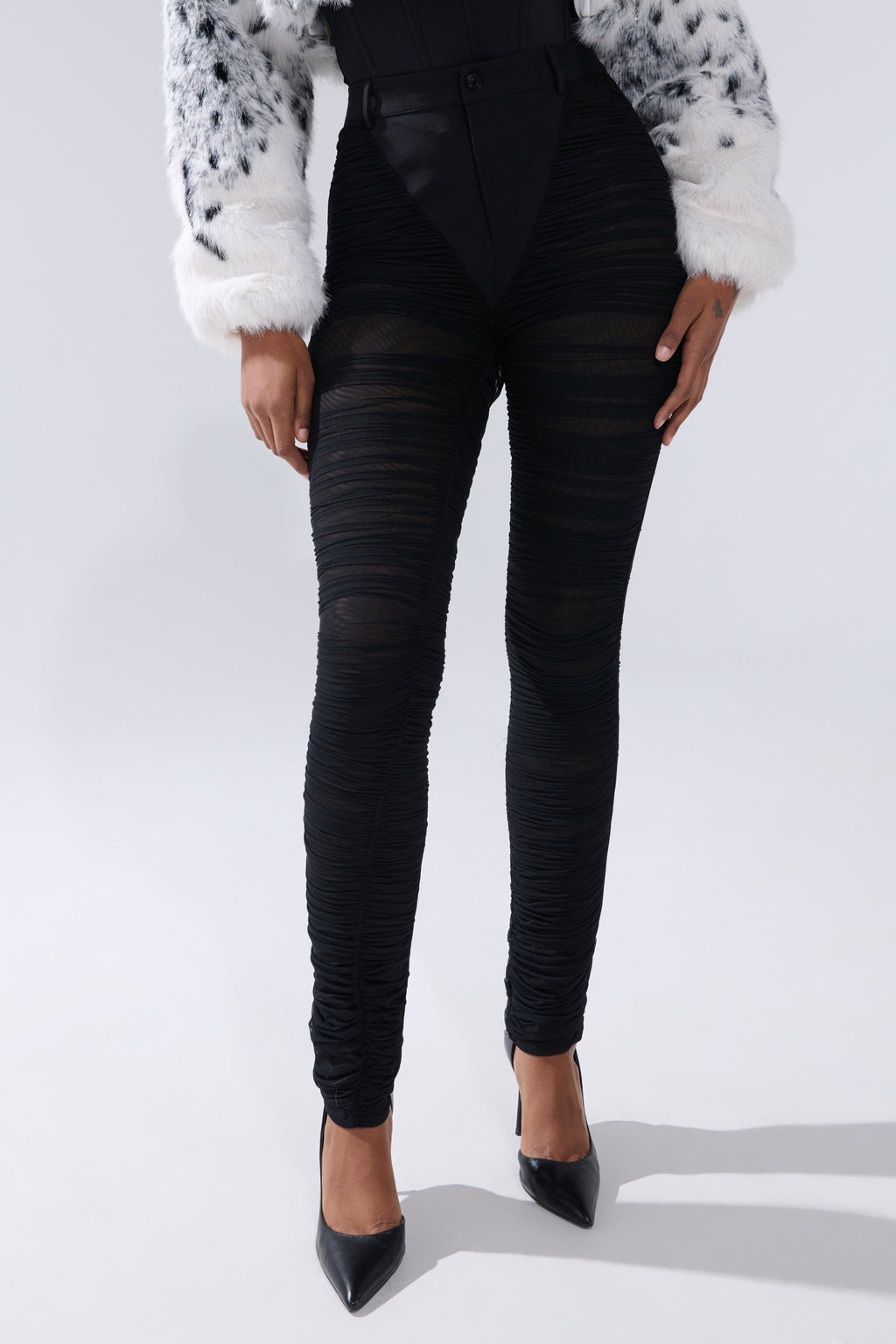 TIGHT AND SEXY RUCHED TROUSER