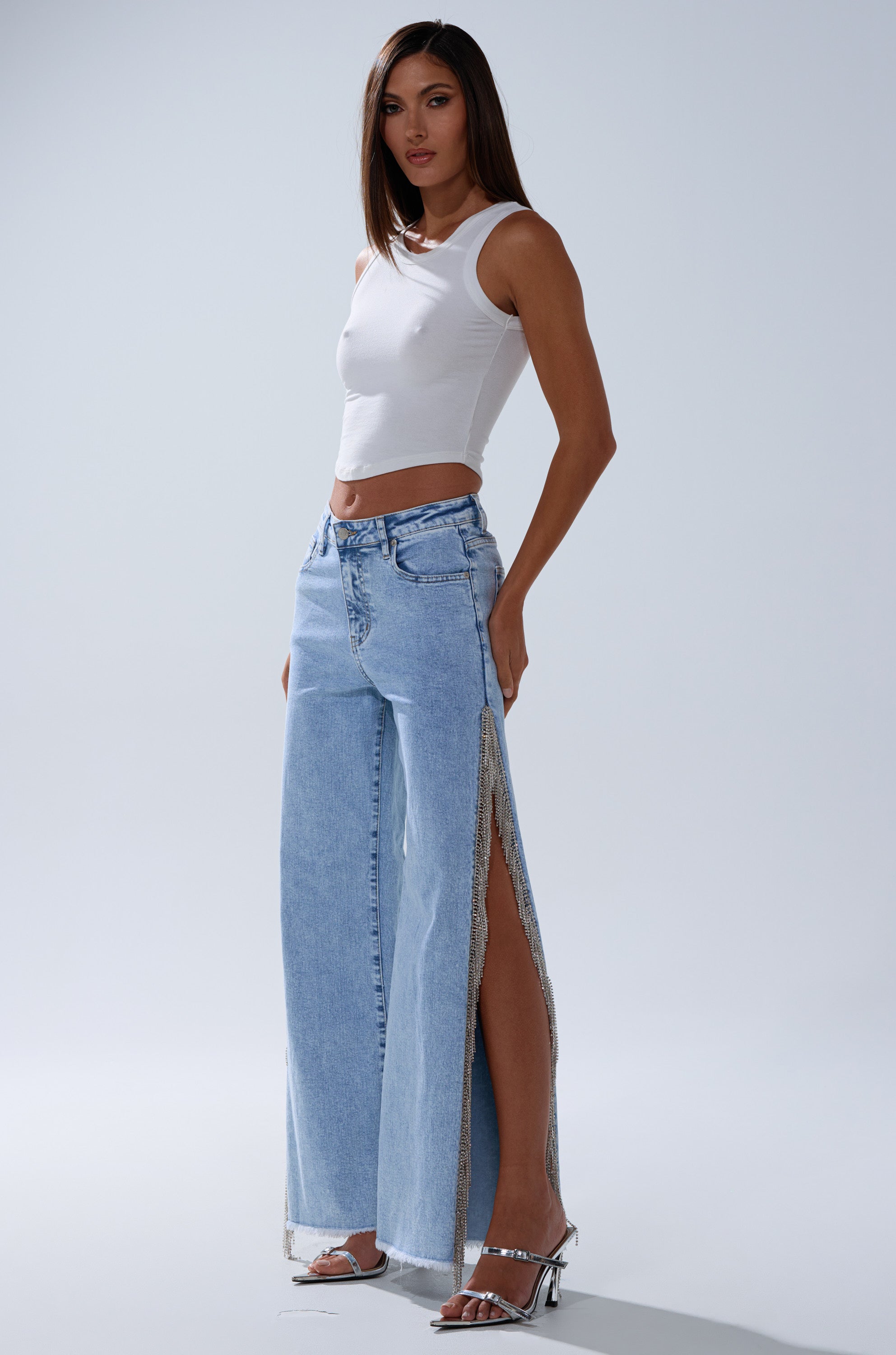 ESSENTIAL RELAXED FIT BLING DENIM JEANS