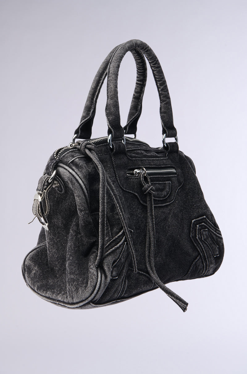 I AM THAT GIRL PURSE