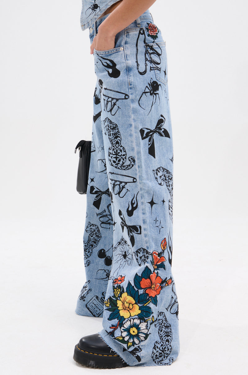 OUT OF MY LEAGUE RELAXED DENIM