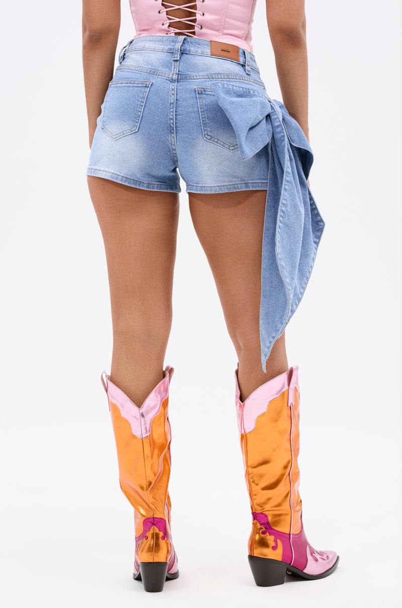 YOUR BIGGEST PRESENT BOW DETAIL DENIM SHORT