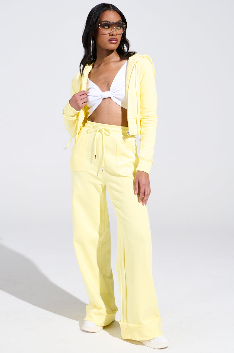 BUTTERFINGER SWEATSHIRT