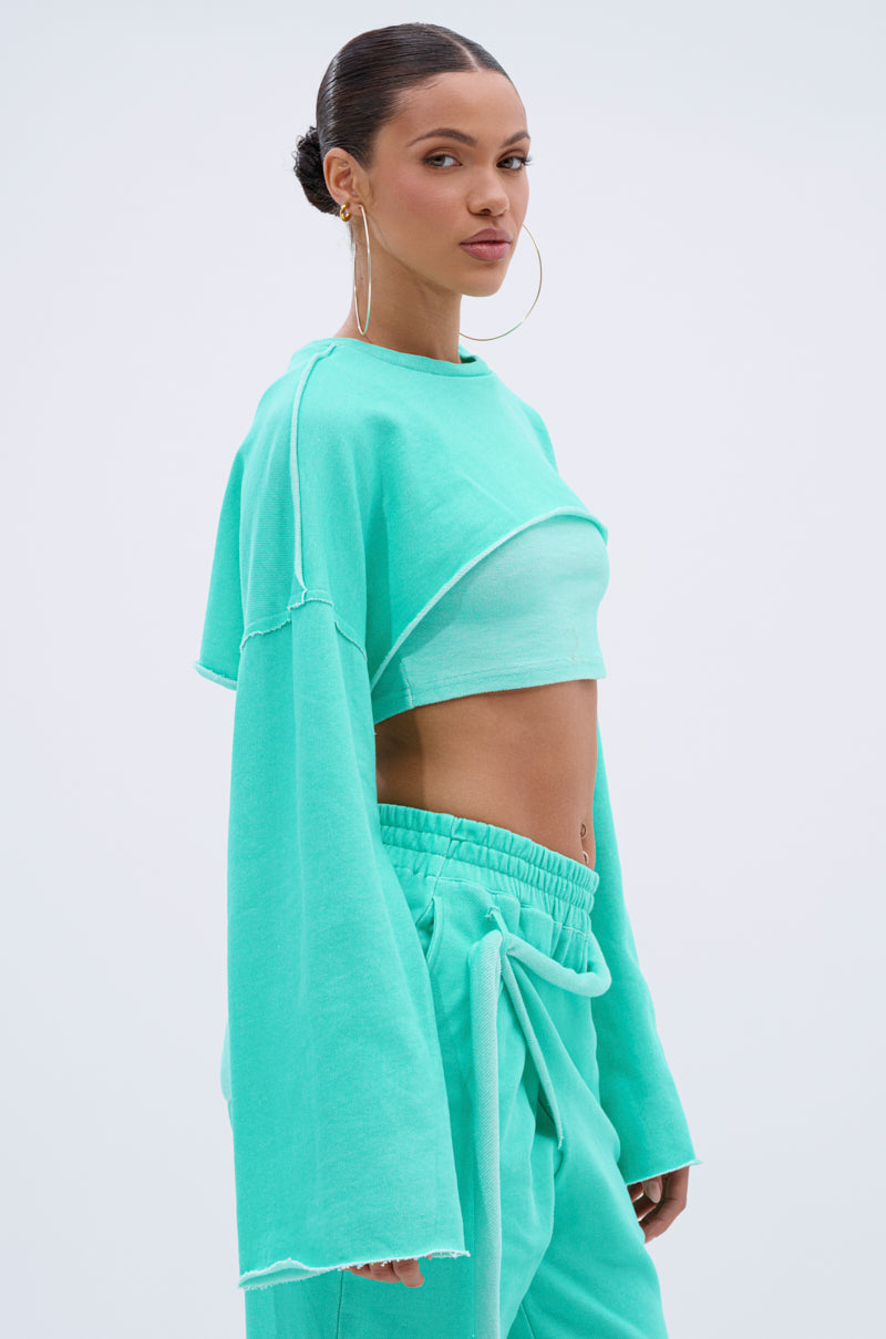 ISSA DOUBLE LAYER CROP SWEATSHIRT IN TIFFANY