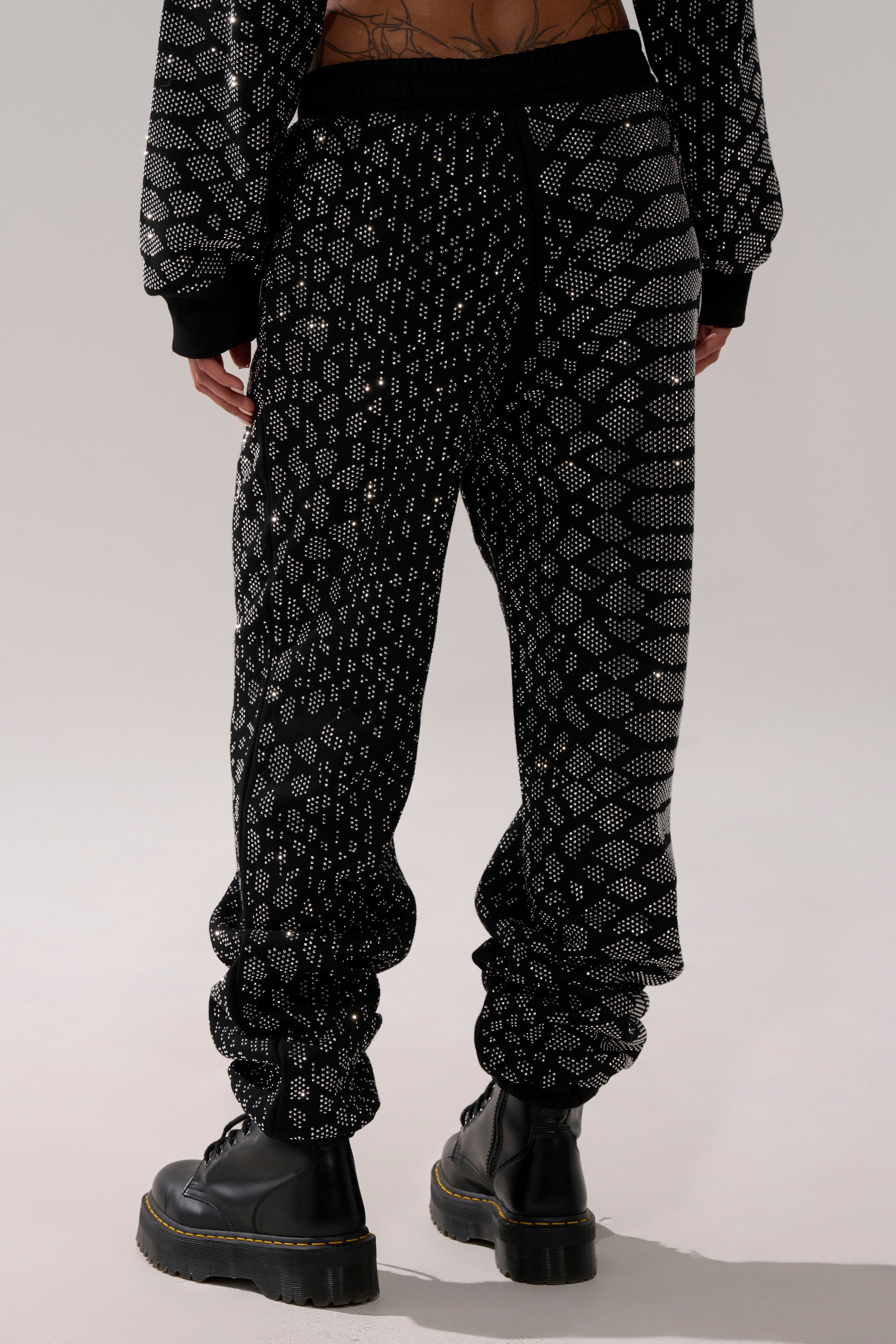 SNEAKY LITTLE SNAKE WIDE LEG JOGGER