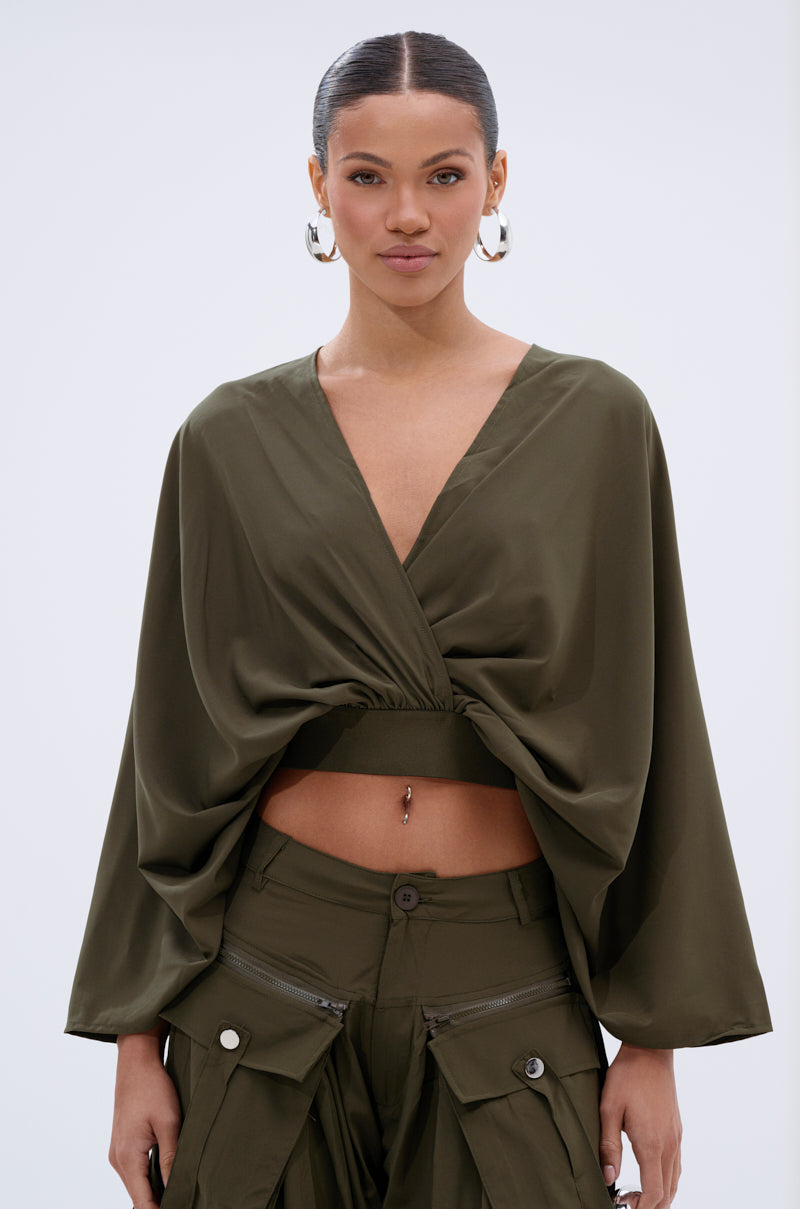 TALK ABOUT ME BLOUSE