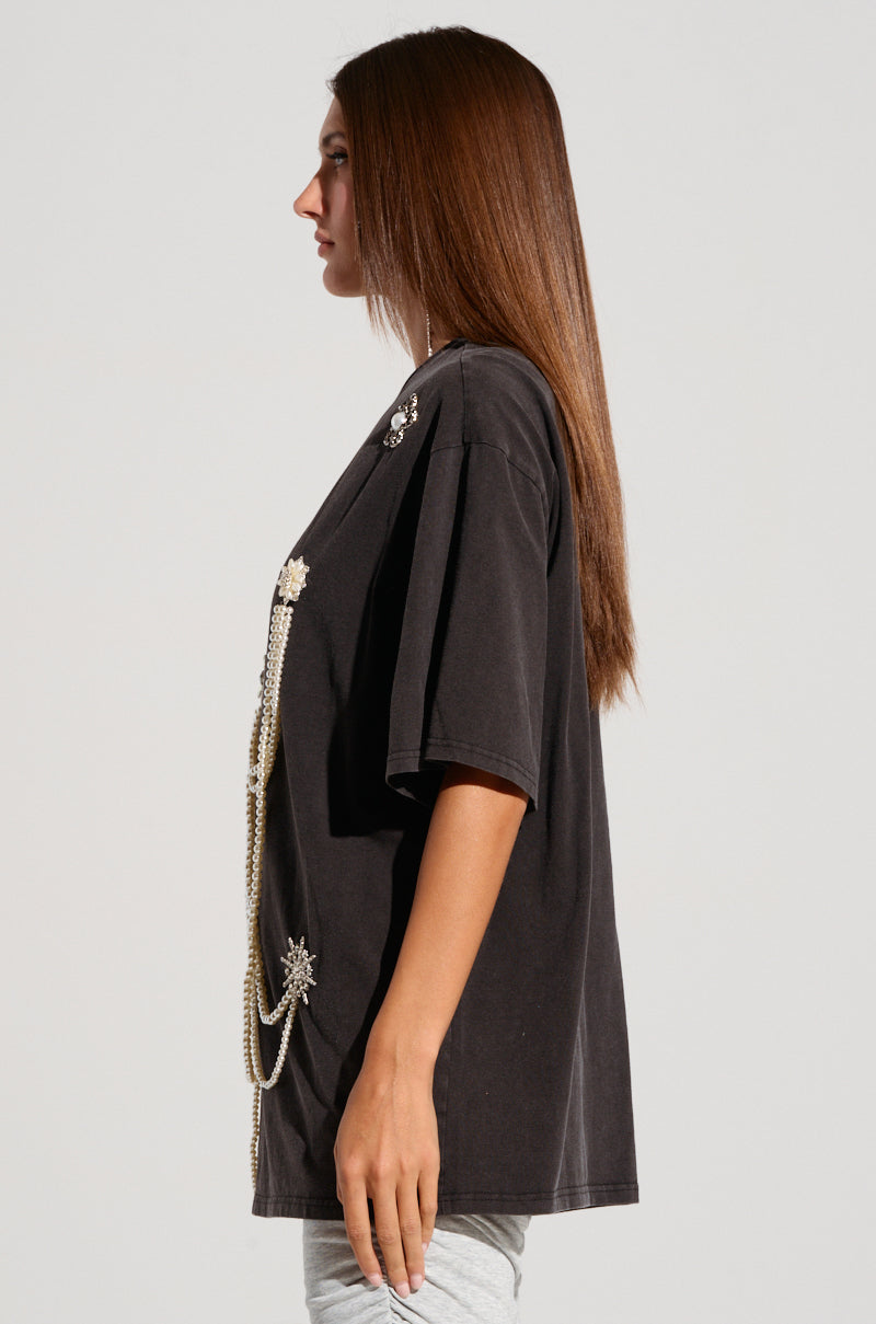 DRIPPING IN JEWELS EMBELLISHED T SHIRT IN HEATHER GREY